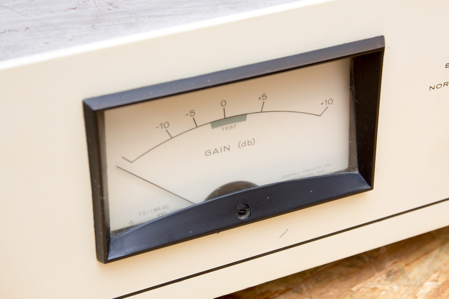 cbs_audimaxr2z_2265--03