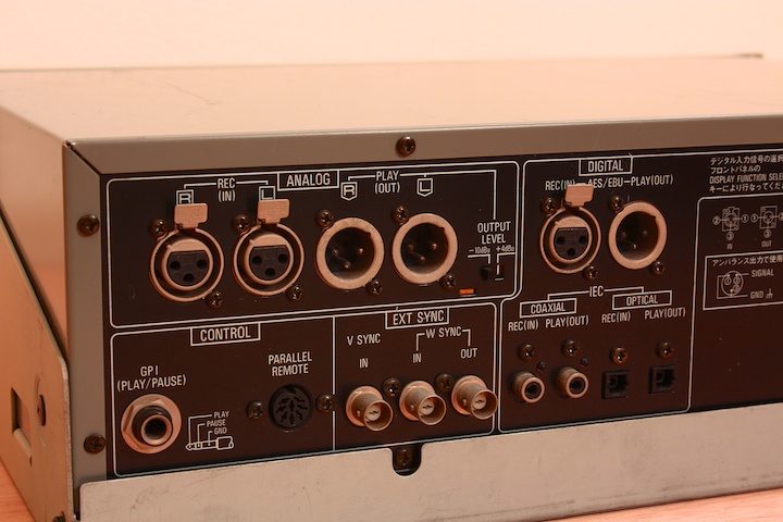 panasonic_sv4100_010--02