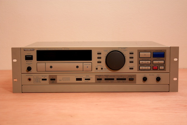 panasonic_sv4100_010
